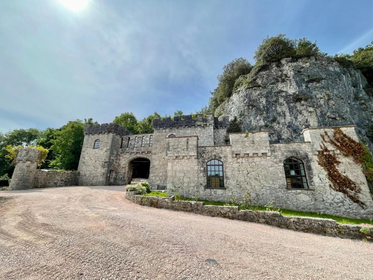 Tan-Yr-Ogo Gate Lodge, Gwrych Castle Llanddulas Extérieur photo