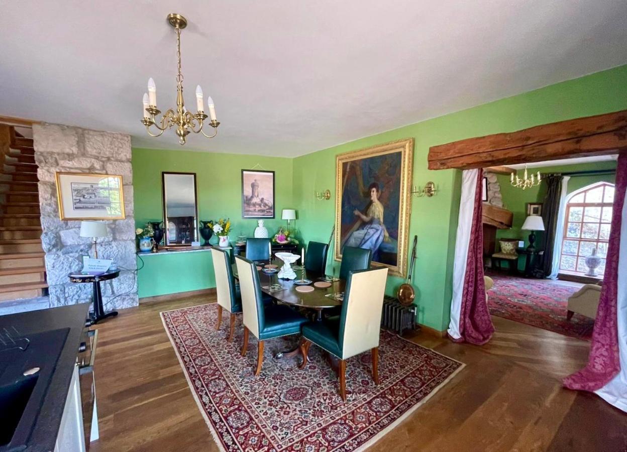 Tan-Yr-Ogo Gate Lodge, Gwrych Castle Llanddulas Extérieur photo